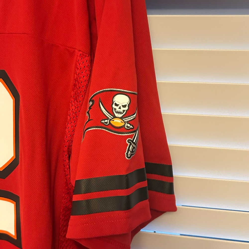 NFL Tampa Bay XL / #12 Tom Brady Team Jersey - Picture 3 of 5